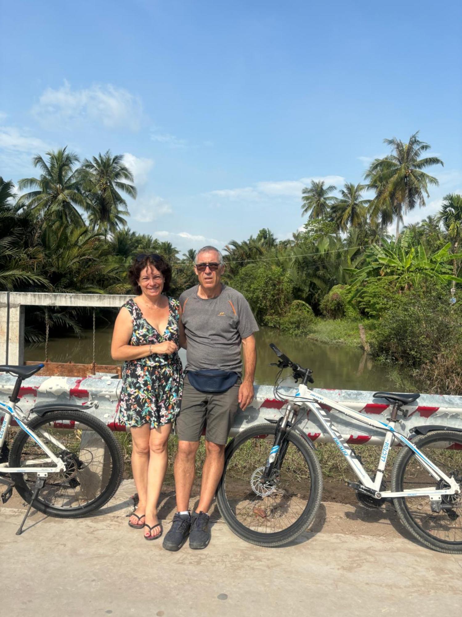 Homestay Bentre Coco Lodge Ben Tre Exterior foto